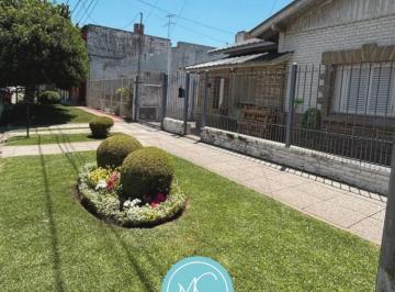 PH · 83m² · 4 Ambientes · PH 4 Amb Zona Hpc
