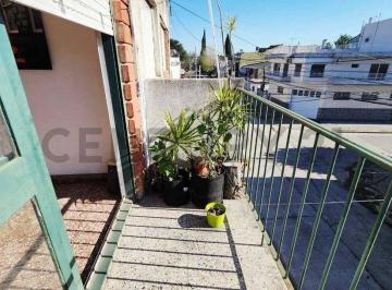 Departamento · 53m² · 3 Ambientes · Vta Depto 3 Amb Balcon Caseros Permuta