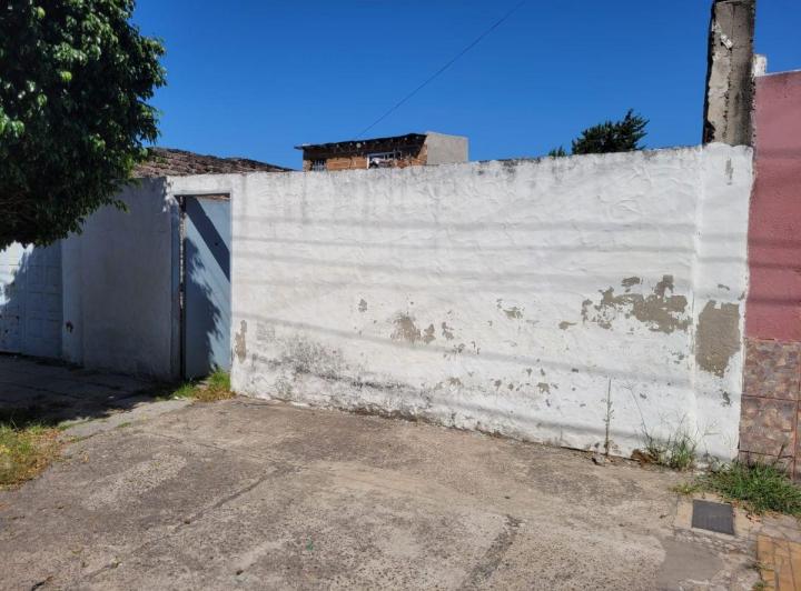 Terreno · 300m²