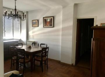 Departamento de 4 ambientes, La Plata · Venta Amplio Departamento 4 Amb. con Dependencia - Calle 7 y 55, La Plata