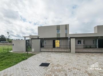 Casa · 105m² · 4 Ambientes · 2 Cocheras · Venta / Permuta | Casa 3 Dorm. en Don Mateo | Funes