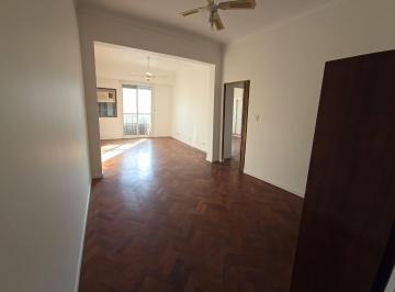 Departamento · 67m² · 3 Ambientes · Peron y Uriburu - Balvanera - Oportunidad! Divino 3 Ambientes en Edificio Racionalista