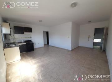 Departamento · 40m² · 2 Ambientes · Enorme 2 Ambientes - Proximo Al Tren