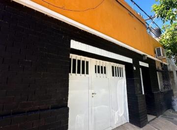 Casa · 135m² · 3 Ambientes · 1 Cochera · Propiedad en Rincon con Pileta