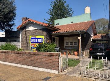 Casa de 5 ambientes, Morón · Casa en Venta Zona Ward, Morón, 5 Ambientes con Cochera y Jardín, Villa Sarmiento, Morón