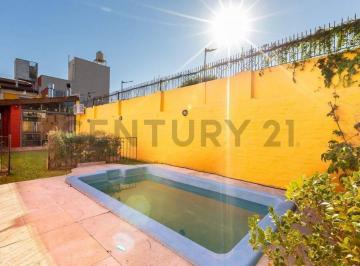 Casa · 89m² · 4 Ambientes · 1 Cochera · Venta - Hermosa Casa 4 Amb en Villa Sarmiento - Morón