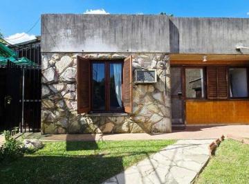 PH · 85m² · 3 Ambientes · 1 Cochera · Venta PH 3 Amb con Cochera Morón - Permuta