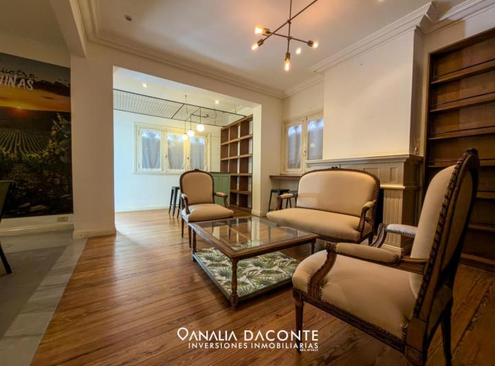 Casa · 147m² · 4 Ambientes · 1 Cochera