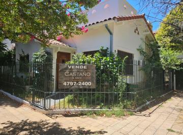 Casa de 5 ambientes, Vicente López · Florida. Interesante Casa en Esquina con Casa Secundaria. Ideal Para 2 Familias.196 m² Cubiertos Sob