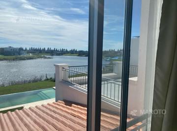 Casa · 210m² · 5 Ambientes · 4 Cocheras · Casa en Alquiler en San Matías a La Laguna - Maroto Propiedades.