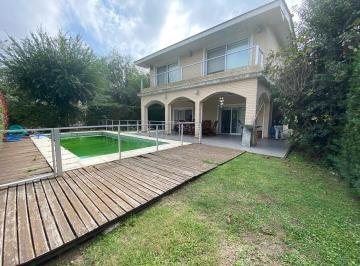Casa · 557m² · 5 Ambientes · 2 Cocheras · Venta Casa en Country Golf El Sosiego