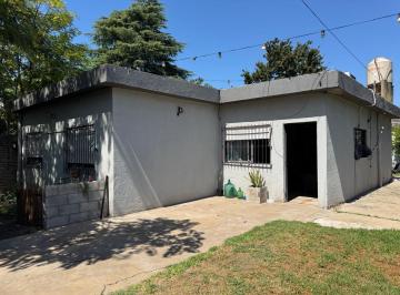 Casa · 130m² · 5 Cocheras · Casa Americana en Venta. Ituzaingo Norte