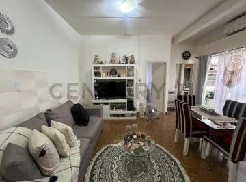 PH · 47m² · 2 Ambientes · Nuevo precio!¡PH 2 Amb Al Frente en Pb - Sin Expensas