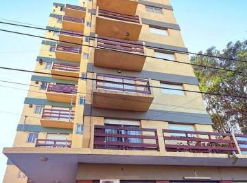 Departamento · 38m² · 2 Ambientes · 1 Cochera · 2 Ambientes con Cochera a 2 Cuadras del Mar, Impecable!