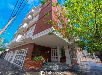 Departamento · 90m² · 3 Ambientes · 1 Cochera · Departamento en Ramos Mejia