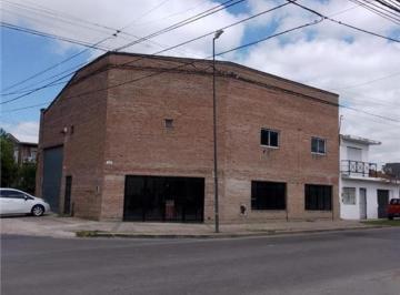 Local comercial · 250m² · Local - Depósito en Alquiler