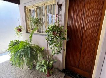 ZAP-ZAP-1758_2 · Casa 3 Amb con Local, Patio, Cochera y Depto 2 Amb en Ciudad Madero. Venta