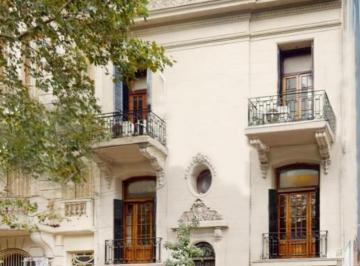 Casa · 185m² · 9 Ambientes · Casa en Flores