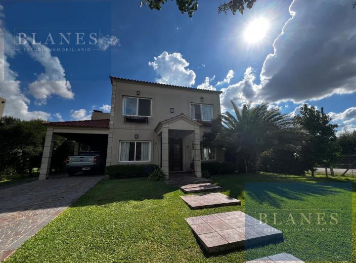 Casa · 600m² · 5 Ambientes