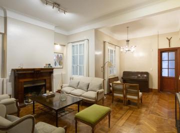 Departamento · 180m² · 6 Ambientes · 1 Cochera · Departamento en Palermo