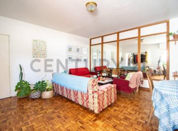 Departamento · 49m² · 2 Ambientes · Luminoso 2 Ambientes en Flores - Acepta Permuta - Granaderos 450