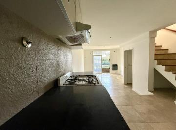 PH · 88m² · 4 Ambientes · Venta - PH - Villa Devoto - Triplex - Playroom - Terraza - Patio - Lavadero - Toilette