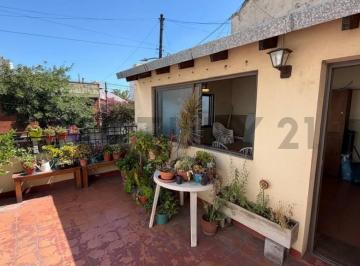 PH · 117m² · 4 Ambientes · PH 4 Amb Terraza, Quincho Mejor Zona Mataderos