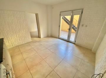 Departamento · 45m² · 3 Ambientes · Alquiler Departamento de Pasillo 1 Dormitorio - España y Hospitales - Rosario