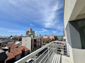 Departamento · 106m² · 3 Ambientes · 2 Cocheras · Semipiso Moderno de 3 Ambientes a m del Mar - Zona Norte | 106 m²