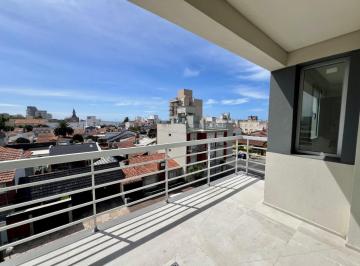 Departamento · 106m² · 3 Ambientes · 2 Cocheras · Semipiso Moderno de 3 Ambientes a m del Mar - Zona Norte | 106 m²