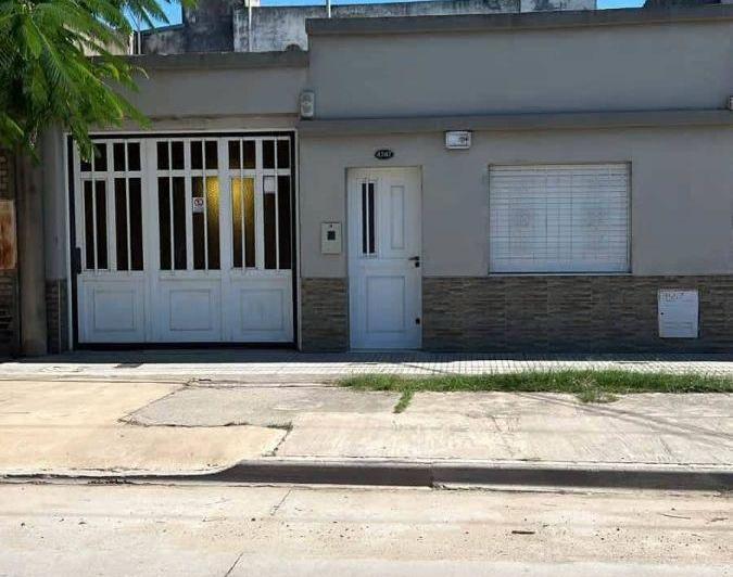Casa · 200m² · 6 Ambientes · 1 Cochera