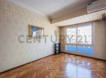 Departamento · 90m² · 3 Ambientes · Venta Depto 3 Ambientes C/dependencia Piso Alto