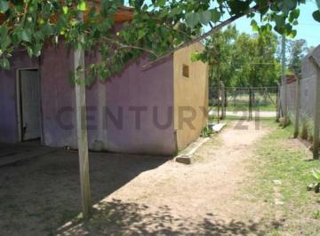 Casa · 35m² · 2 Ambientes · 1 Cochera · Venta Casa Dos Ambientes Sobre Lote Propio