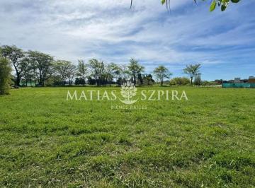 Terreno · 2000m² · Lote Al Golf en Venta en Everlinks