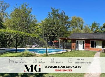 Casa · 316m² · 4 Ambientes · 1 Cochera · Casa Venta - Barrio La Celia