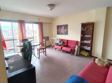 Departamento de 4 ambientes, Córdoba · Departamento de 115 m² con 2 Dorm. en Venta, Centro