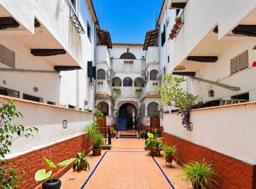 Departamento · 54m² · 3 Ambientes · Encantador 3 Amb Lumin en Edificio Histórico Reciclado!