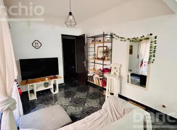 PH · 56m² · 3 Ambientes · Venta Amplio PH 1 Dormitorio en Zona Centro