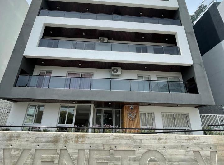 Local comercial · 66m²