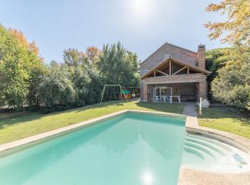 Casa · 425m² · 5 Ambientes · 2 Cocheras · Venta / Permuta - Casa 4 Dorm. - Carlos Pellegrini, Barrio Privado - Fisherton, Rosario