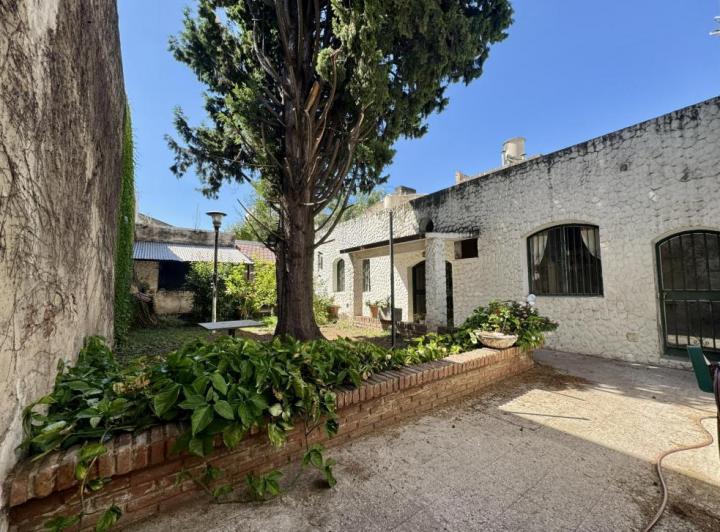 Casa · 110m² · 5 Ambientes