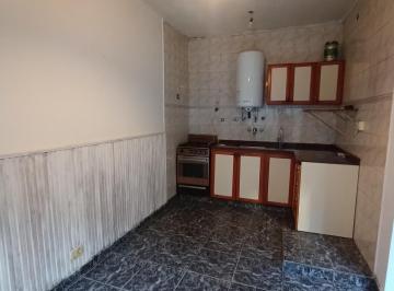 PH · 65m² · 3 Ambientes · PH en Lanús Oeste