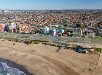 Casa de 4 ambientes, Mar del Plata · Alquilo Marzo a Diciembre Excelente Duplex Frente Al Mar con 3 Habitaciones