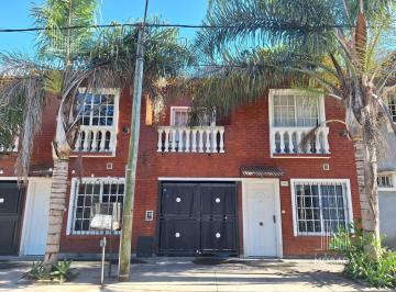 Casa · 104m² · 4 Ambientes · 1 Cochera · Venta Casa 4 Ambientes en Pilar