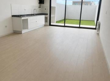 PH · 136m² · 4 Ambientes · 1 Cochera · Imperdible Dúplex a La Venta en Docta