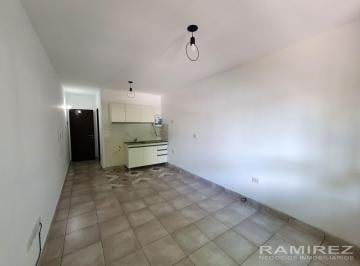 Departamento de 1 ambiente, Rosario · Monoambiente en Venta, Francia Al 1400