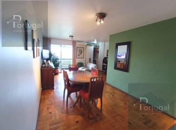 Departamento · 68m² · 3 Ambientes · 1 Cochera · Excelente Departamento de 2 Dorm., Frente Cañada