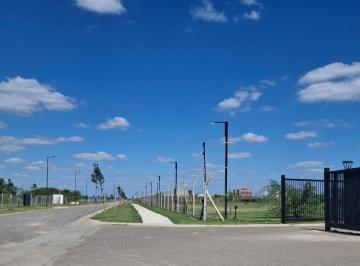 Terreno · 604m² · Terreno Village Joven en Bella Vista