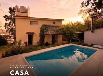 Casa · 200m² · 6 Ambientes · 1 Cochera · Venta Gran Chalet de 3 Dorm. con Piscina Barrio Las Vertientes – Villa Carlos Paz