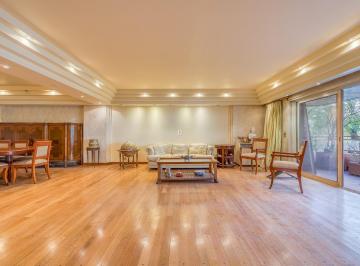 Departamento · 200m² · 7 Ambientes · 1 Cochera · Departamento 5 Ambientes en Venta en Palermo Chico